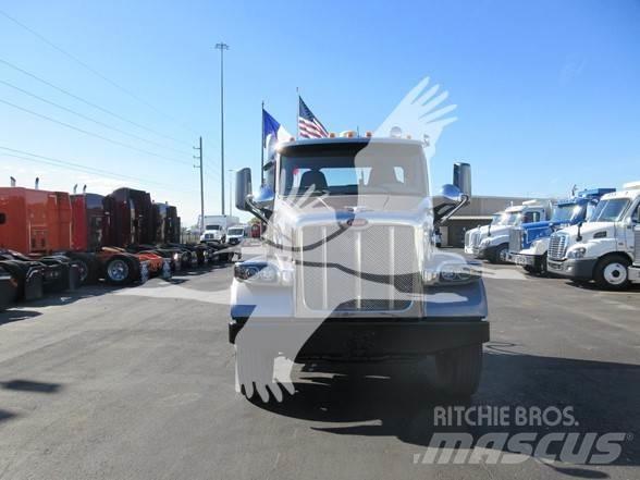 Peterbilt 567 Nyergesvontatók