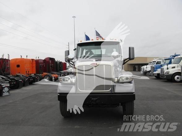 Peterbilt 567 Nyergesvontatók