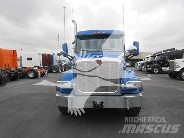 Peterbilt 567 Nyergesvontatók