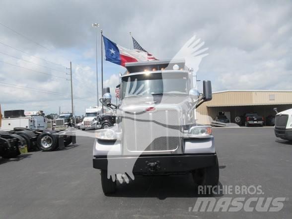 Peterbilt 567 Billenő teherautók