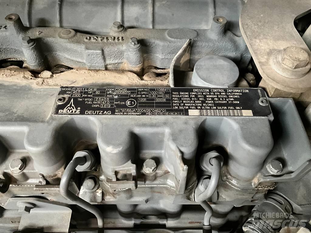 Kramer 750 Gumikerekes homlokrakodók