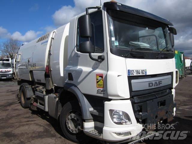DAF CF330 Utcaseprő teherautók