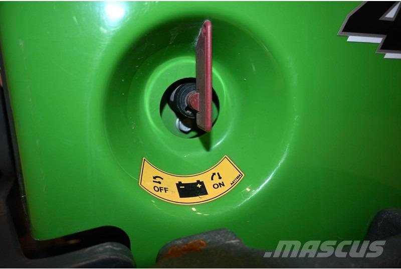 Avant 423 Gumikerekes homlokrakodók