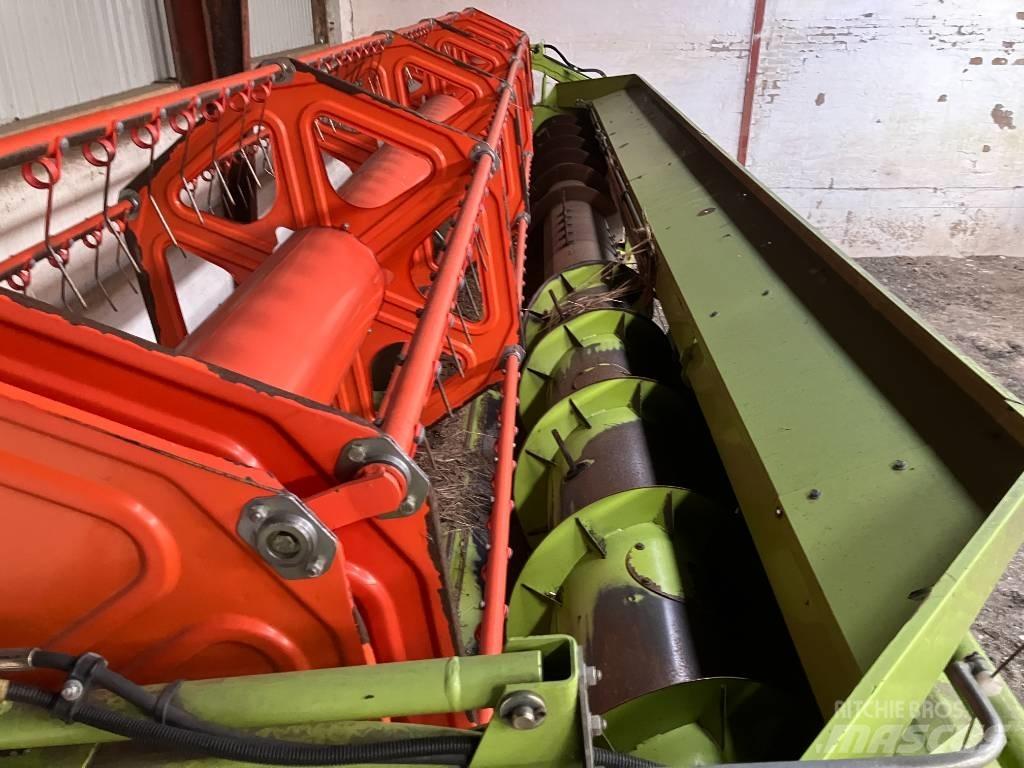 CLAAS LEXION 650 Kombájnok