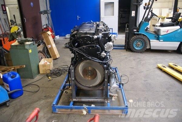MAN D2066 LOH08 Motorok