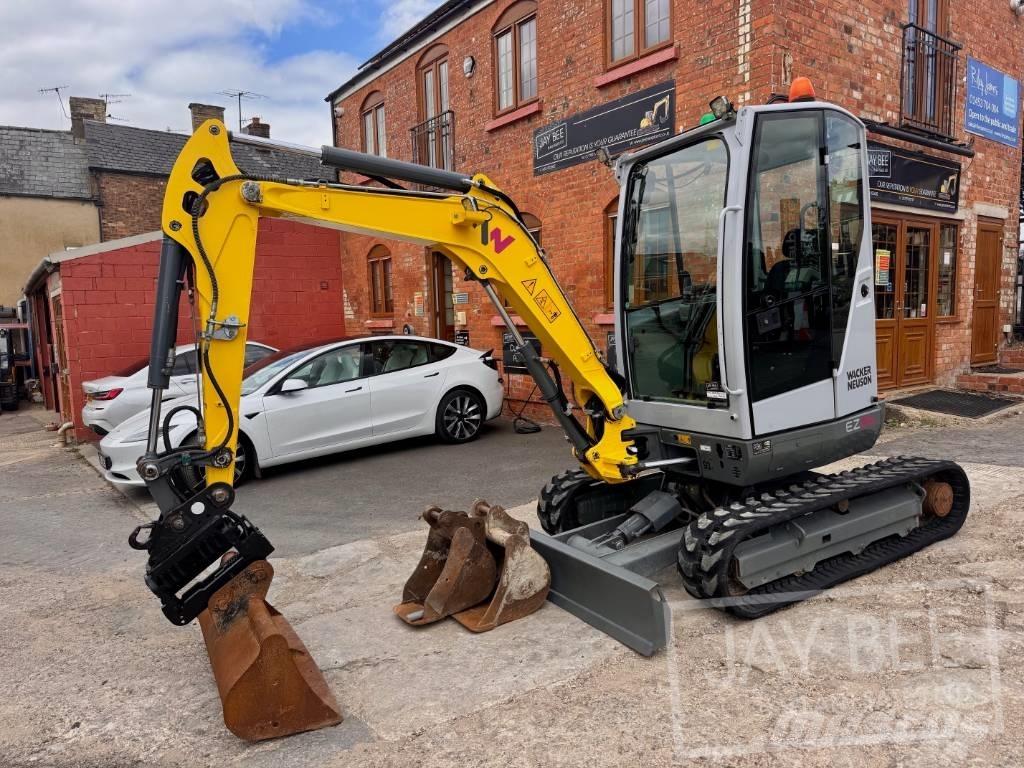 Wacker Neuson EZ 26 Mini kotrók < 7t