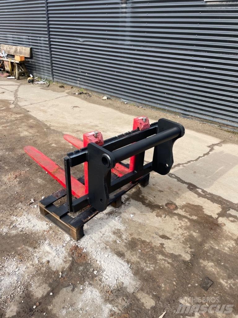 Manitou 5000kg Egyéb alkatrészek