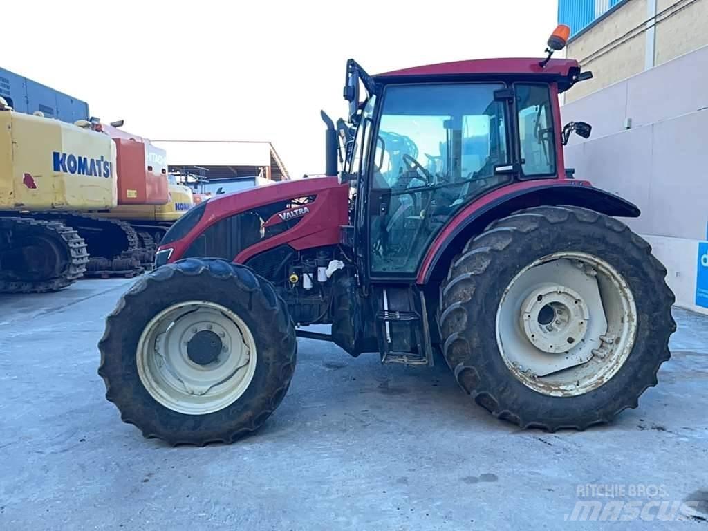 Valtra A134 Traktorok