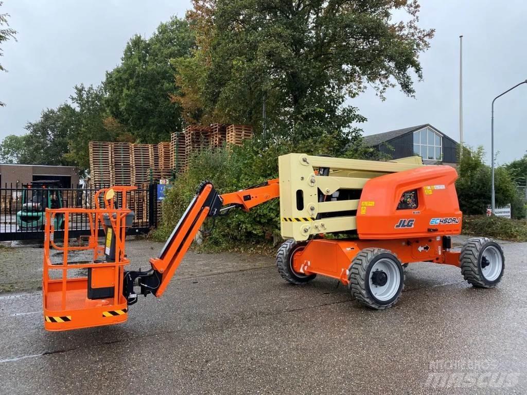 JLG EC450AJ Karos emelők