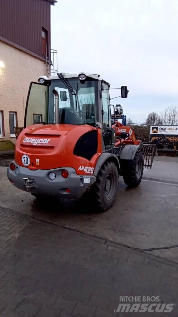 Atlas Weycor AR420 Gumikerekes homlokrakodók
