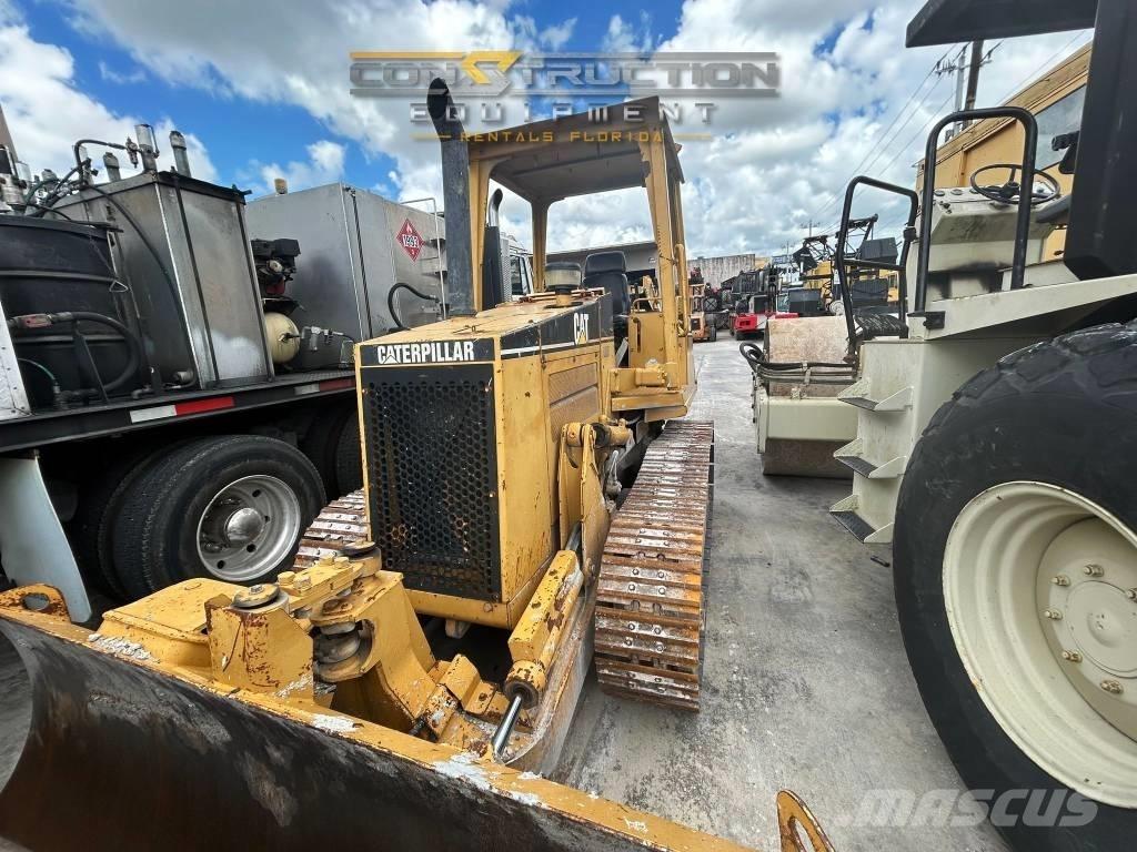 CAT D 3 C III lánctalpas dózerek