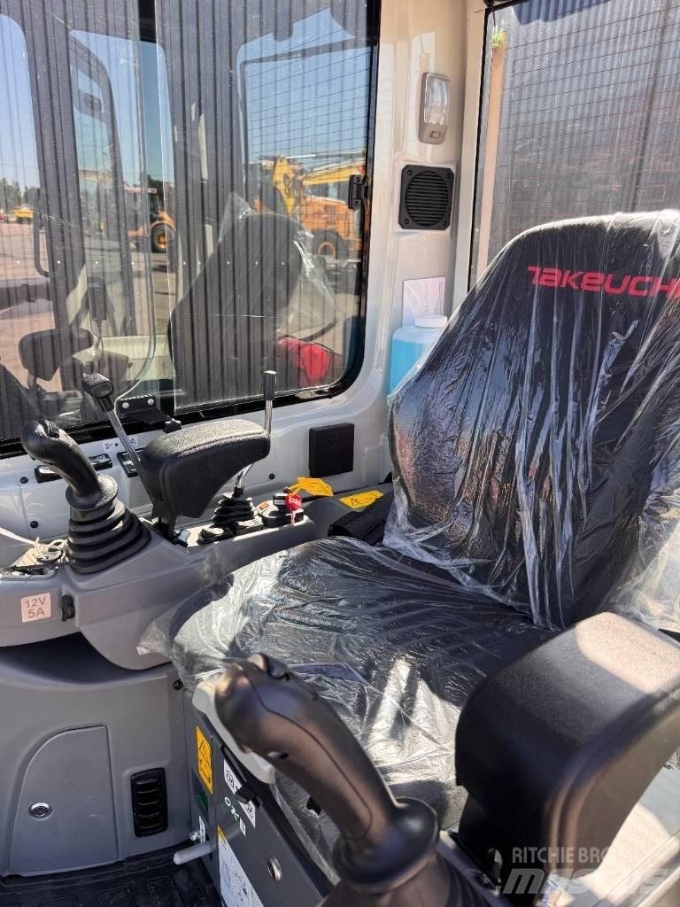Takeuchi TB 320 Mini kotrók < 7t