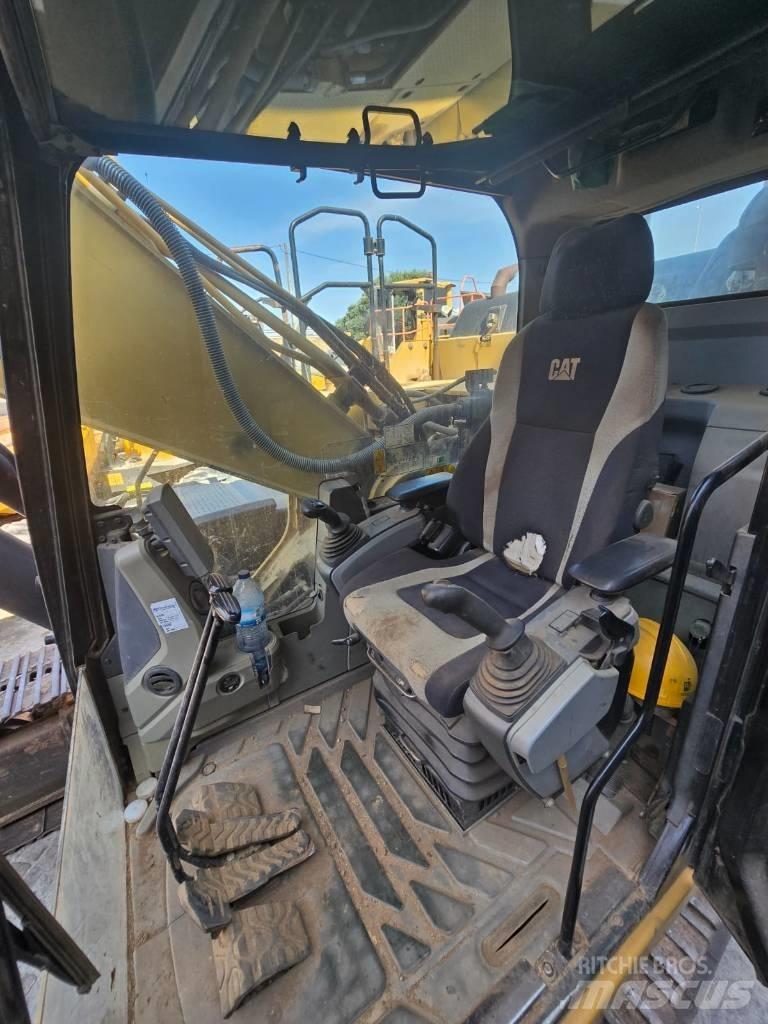 CAT 329 E LN Lánctalpas kotrók