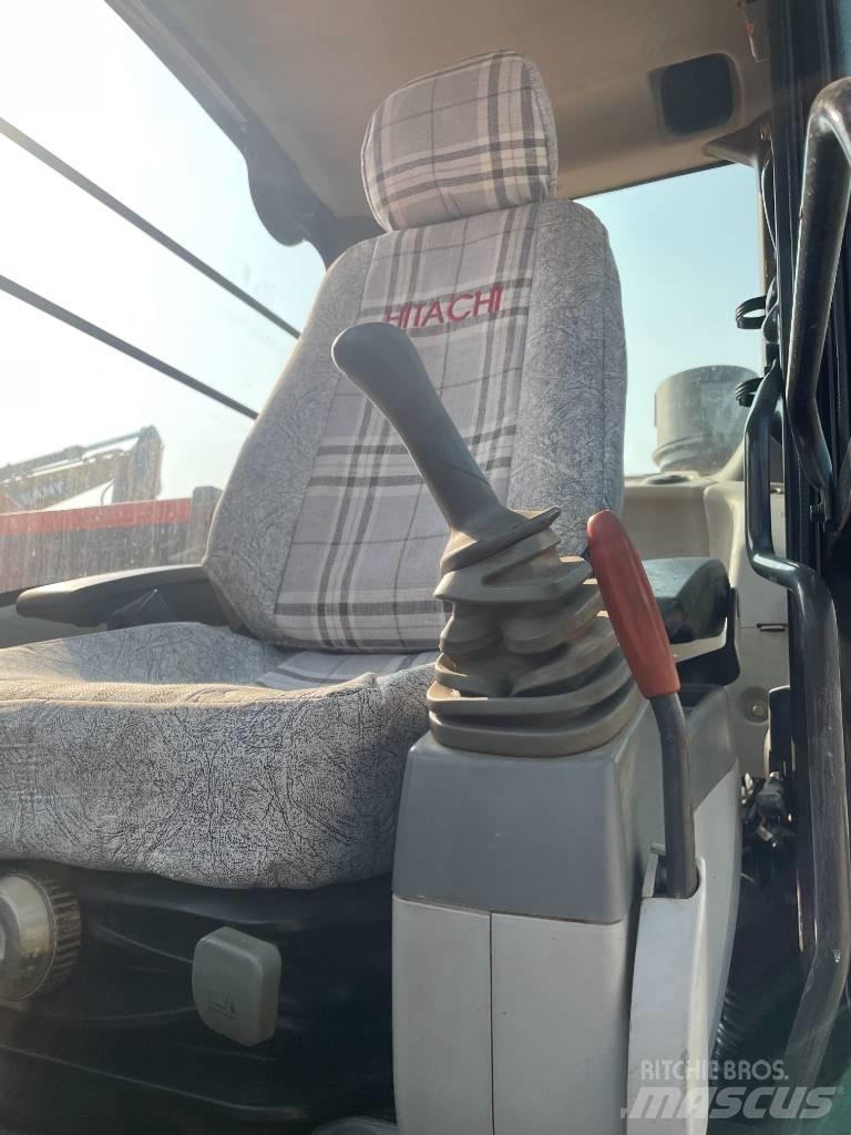 Hitachi ZX 130 H Lánctalpas kotrók