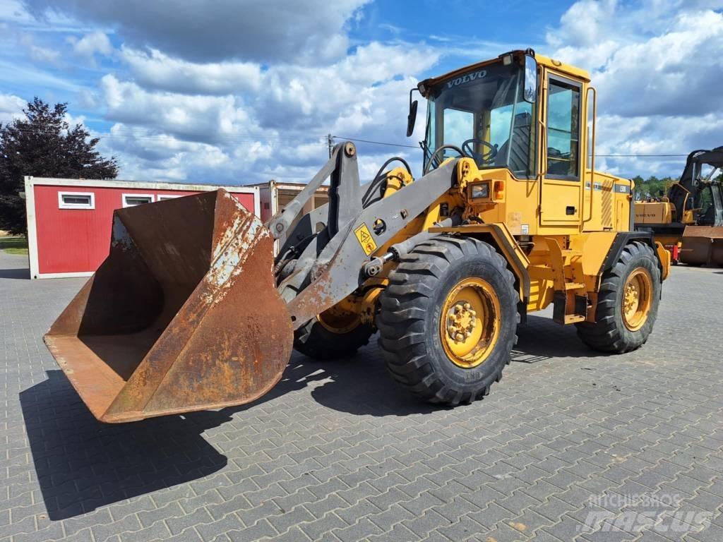 Volvo L 50 D Gumikerekes homlokrakodók