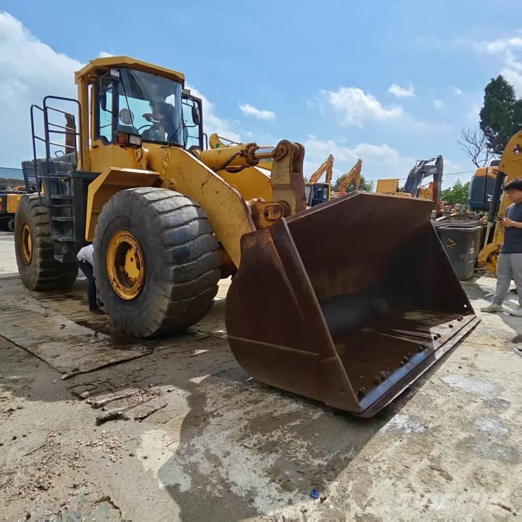Komatsu WA 500-3 Gumikerekes homlokrakodók