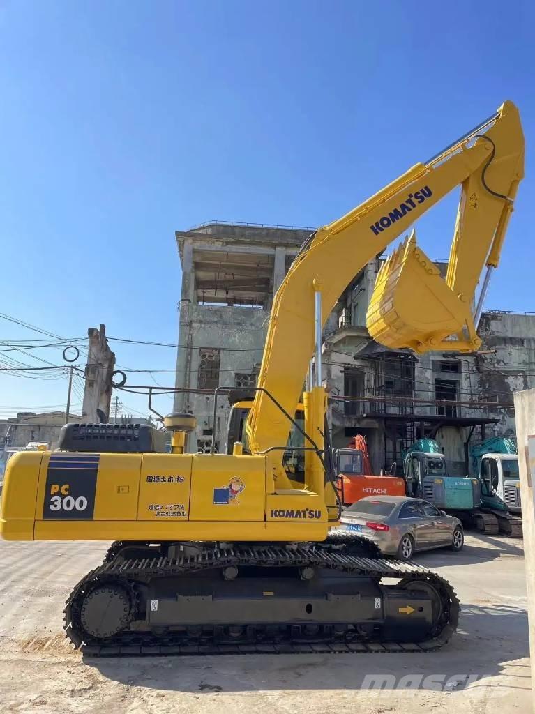 Komatsu PC 300 LC-7 Lánctalpas kotrók