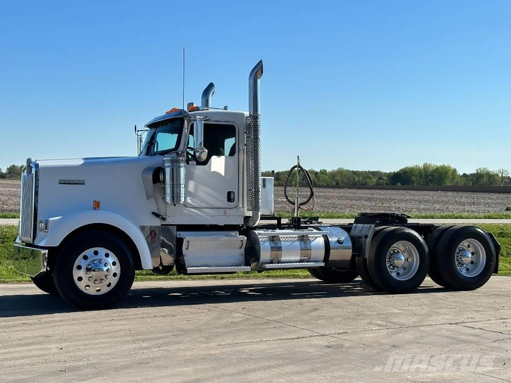 Kenworth W900 Nyergesvontatók
