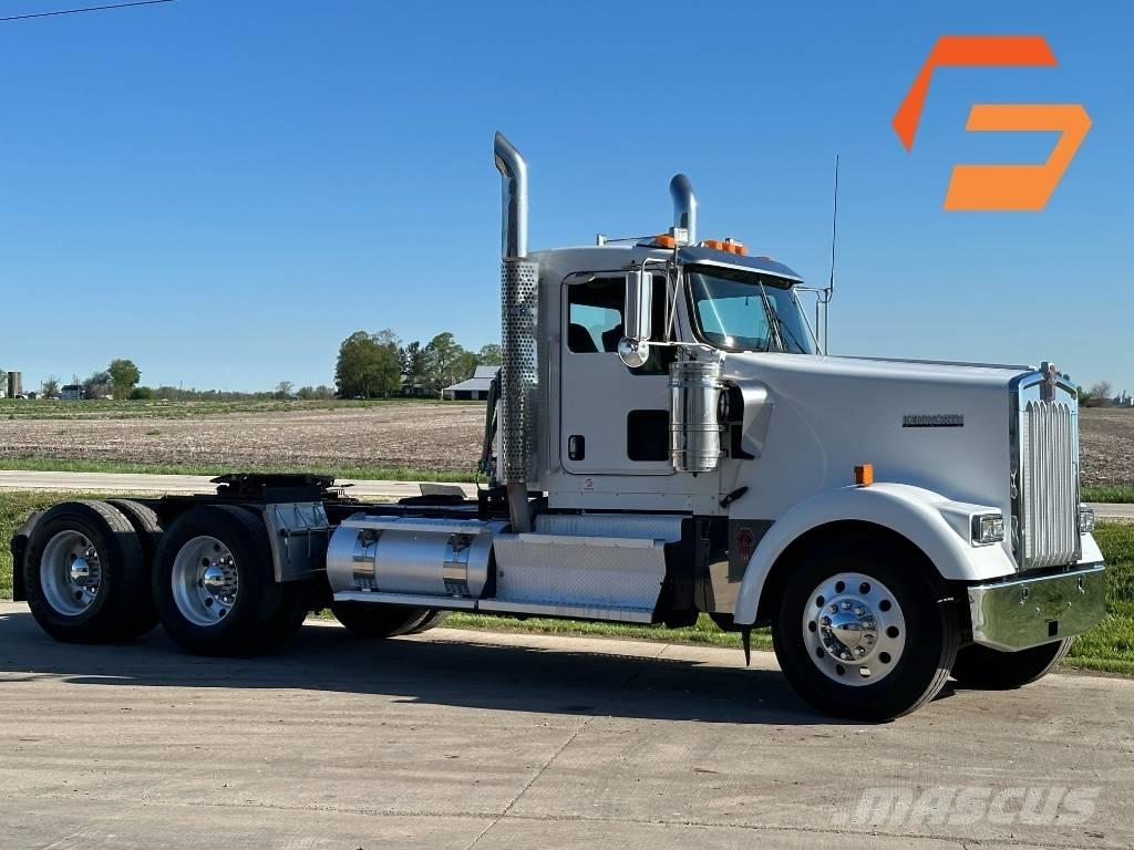 Kenworth W900 Nyergesvontatók
