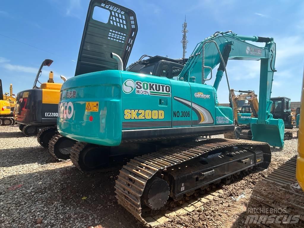 Kobelco SK 200D Közepes (midi) kotrók 7 t - 12 t
