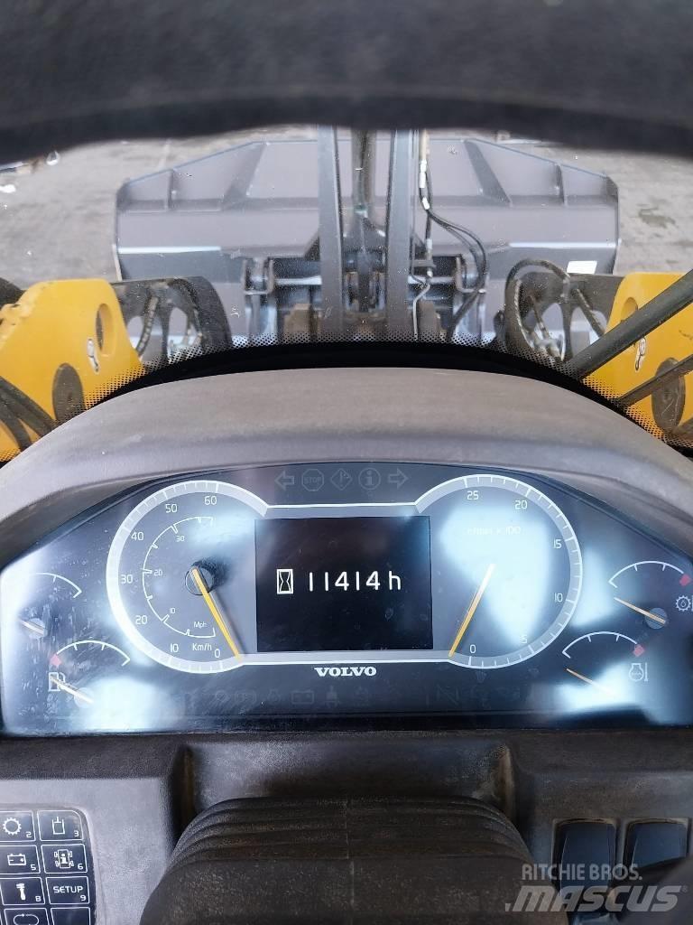 Volvo L 90 H Gumikerekes homlokrakodók