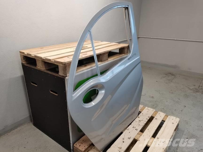 Manitou MLT 635 door Vezetőfülke és belső tartozékok