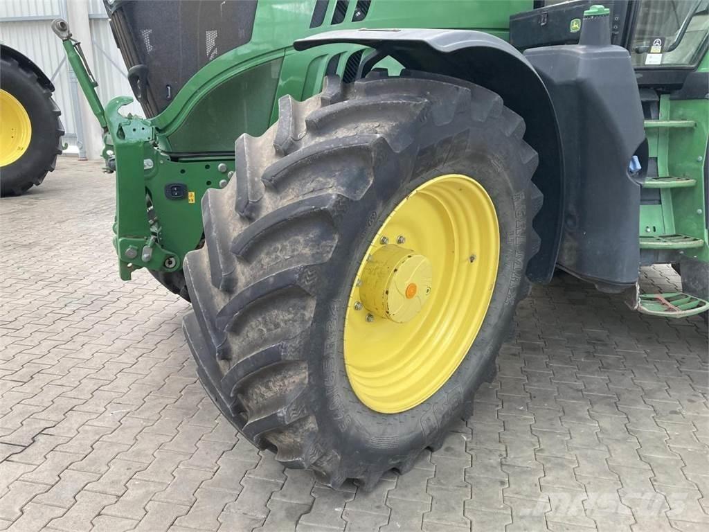 John Deere 6195R Traktorok