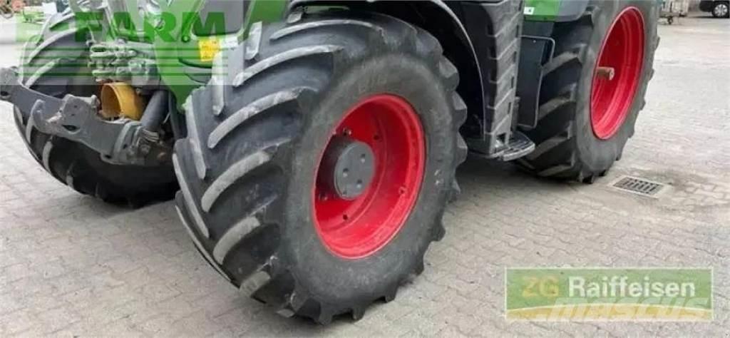 Fendt 724 vario Traktorok