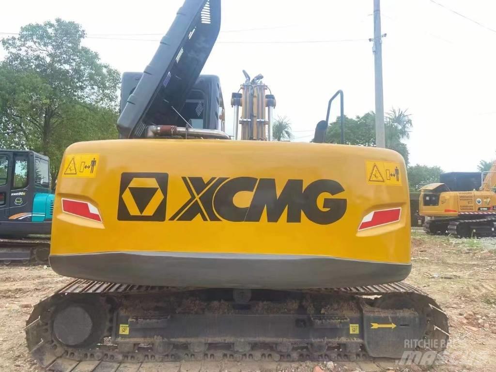 XCMG XE 150 Lánctalpas kotrók