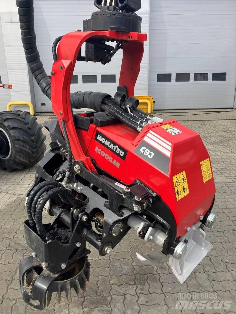 Komatsu 901.6 Betakarítók