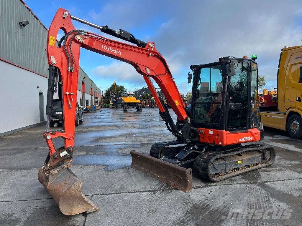 Kubota KX 060-5 Mini kotrók < 7t