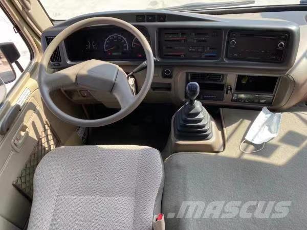 Toyota Coaster Bus Mini buszok