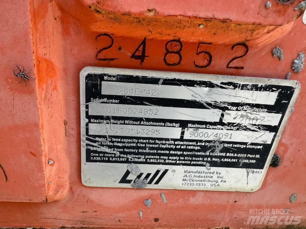 JLG 944 E-42 Teleszkópos rakodók