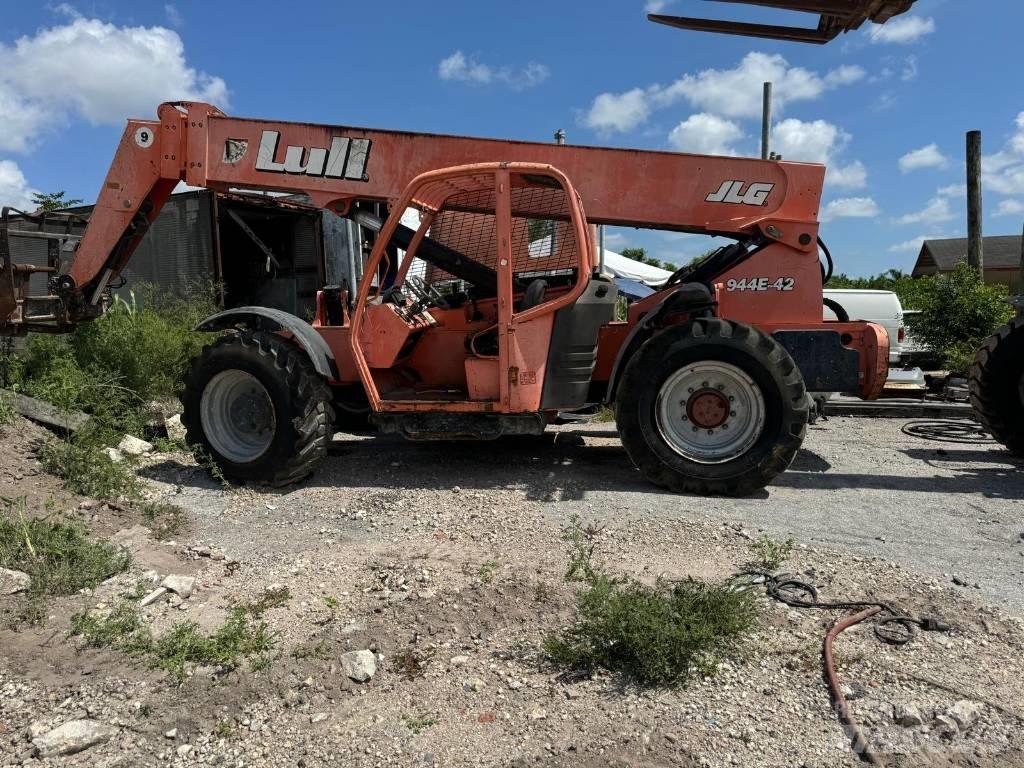 JLG 944 E-42 Teleszkópos rakodók