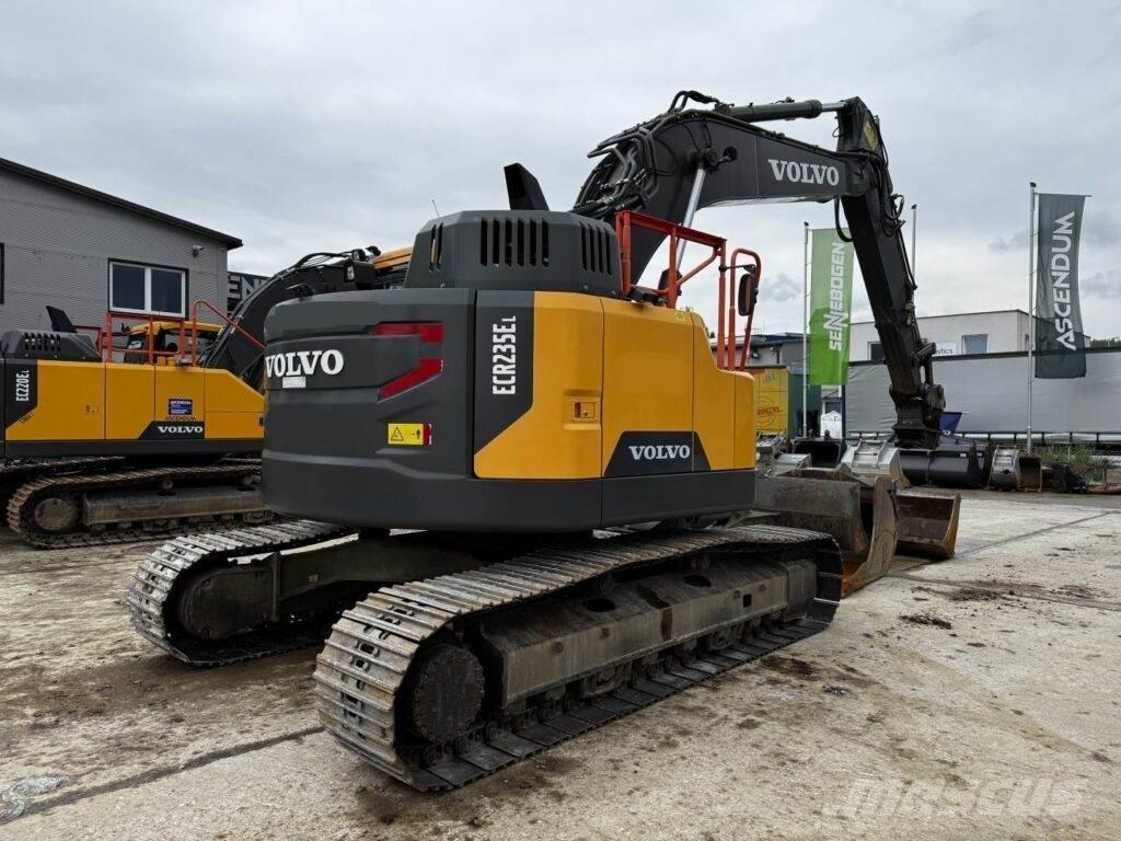 Volvo ECR235EL Lánctalpas kotrók