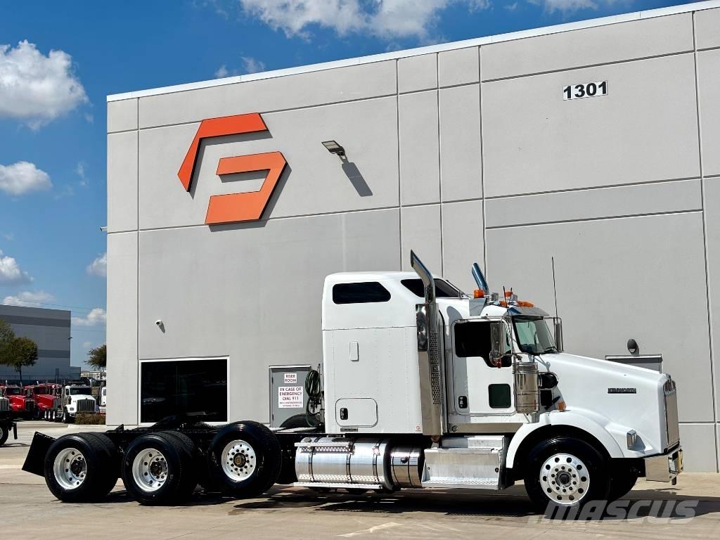 Kenworth T 800 Nyergesvontatók