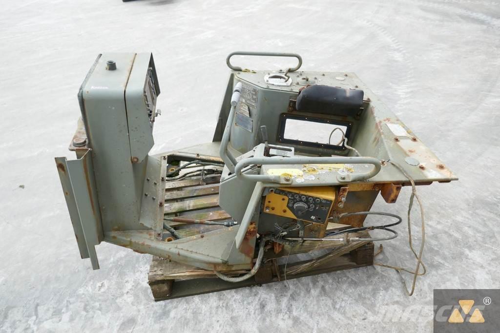 CAT 6T-3309 Vezetőfülke és belső tartozékok