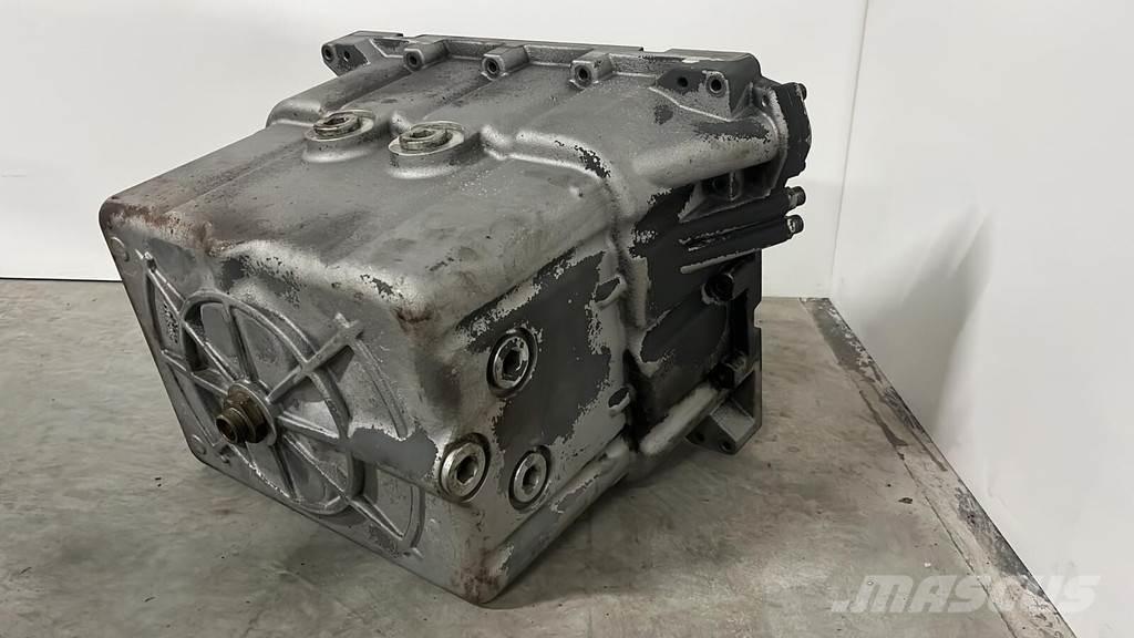 Liebherr carterpan Motorok