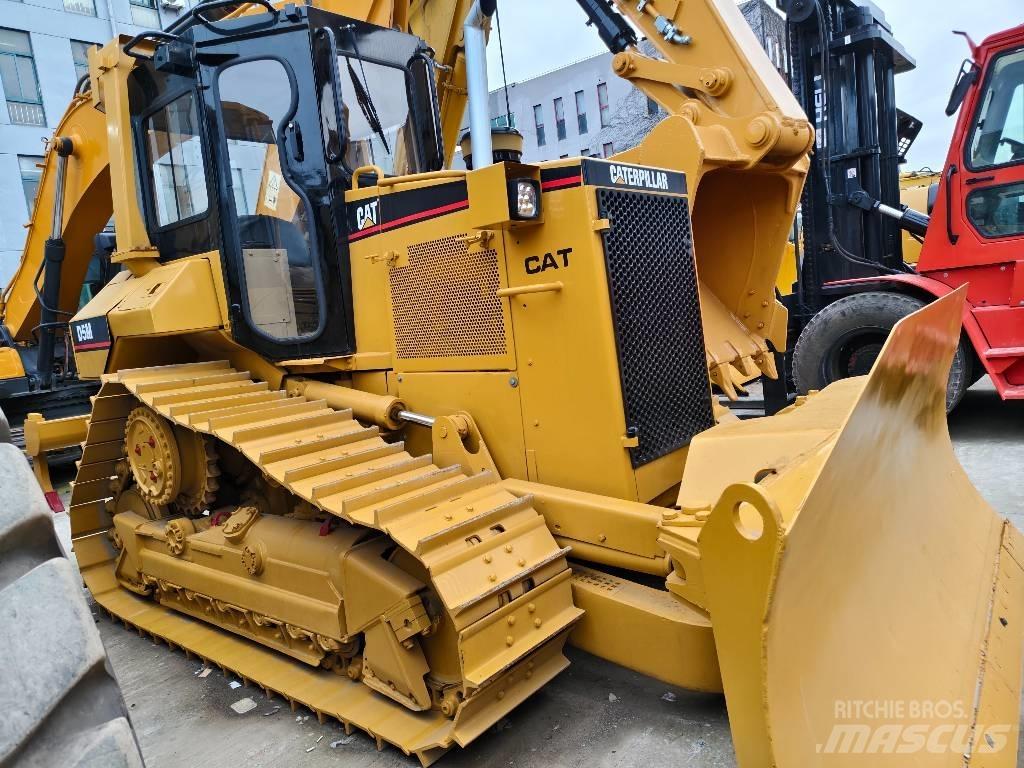 CAT D 5 M lánctalpas dózerek