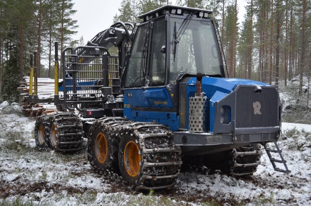 Rottne F13E Kihordók