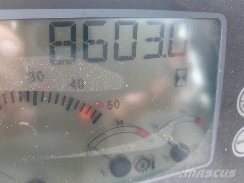 JCB 412 Teleszkópos mezőgazdasági rakodók