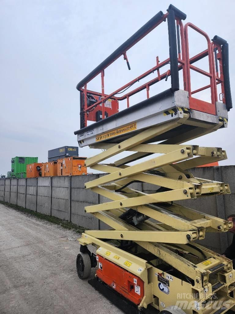 JLG 3246 ES Ollós emelők
