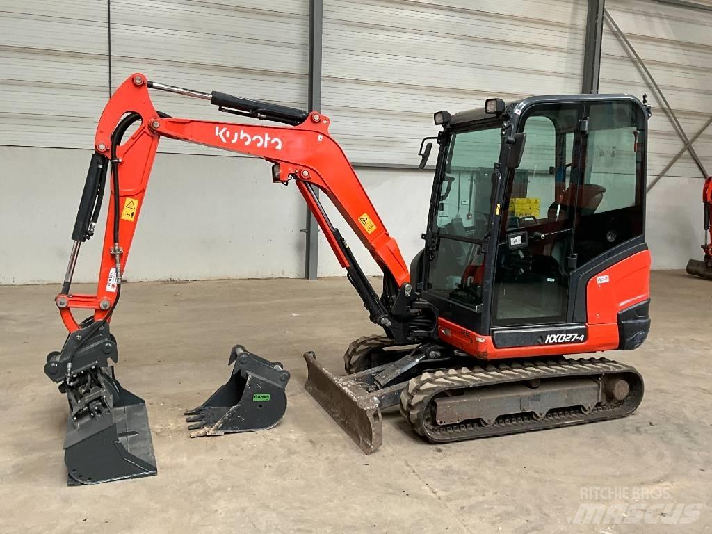 Kubota KX 027-4 Mini kotrók < 7t