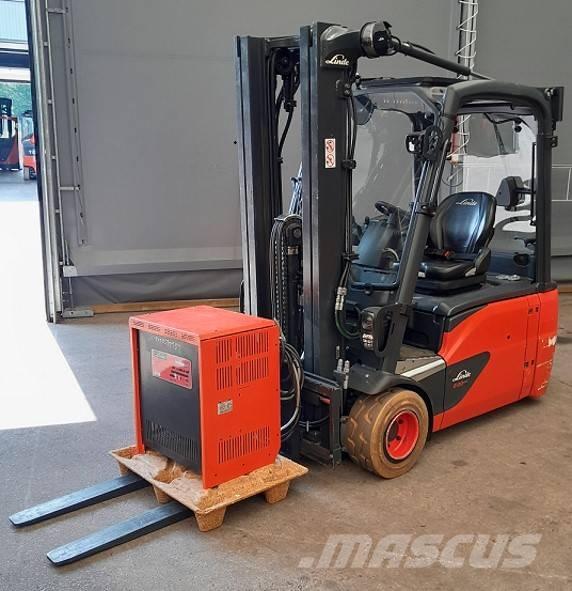 Linde E20L-02 Elektromos targoncák