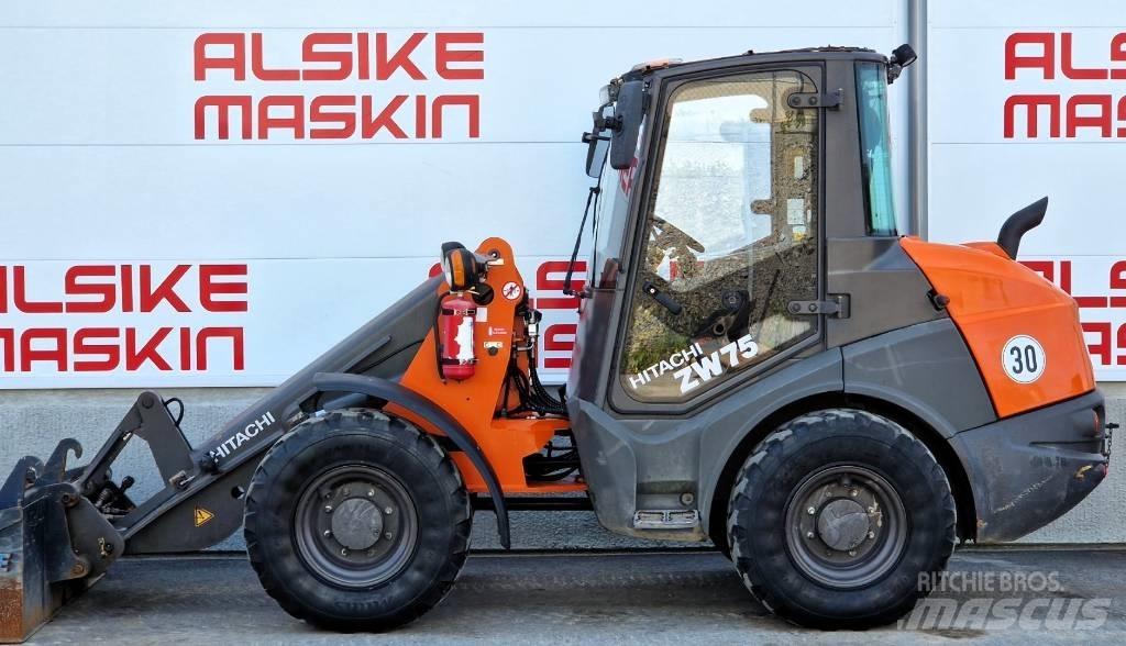 Hitachi ZW 75-6 Gumikerekes homlokrakodók