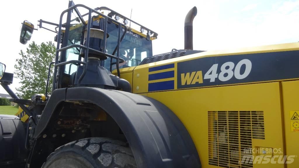 Komatsu WA 480-8 Gumikerekes homlokrakodók