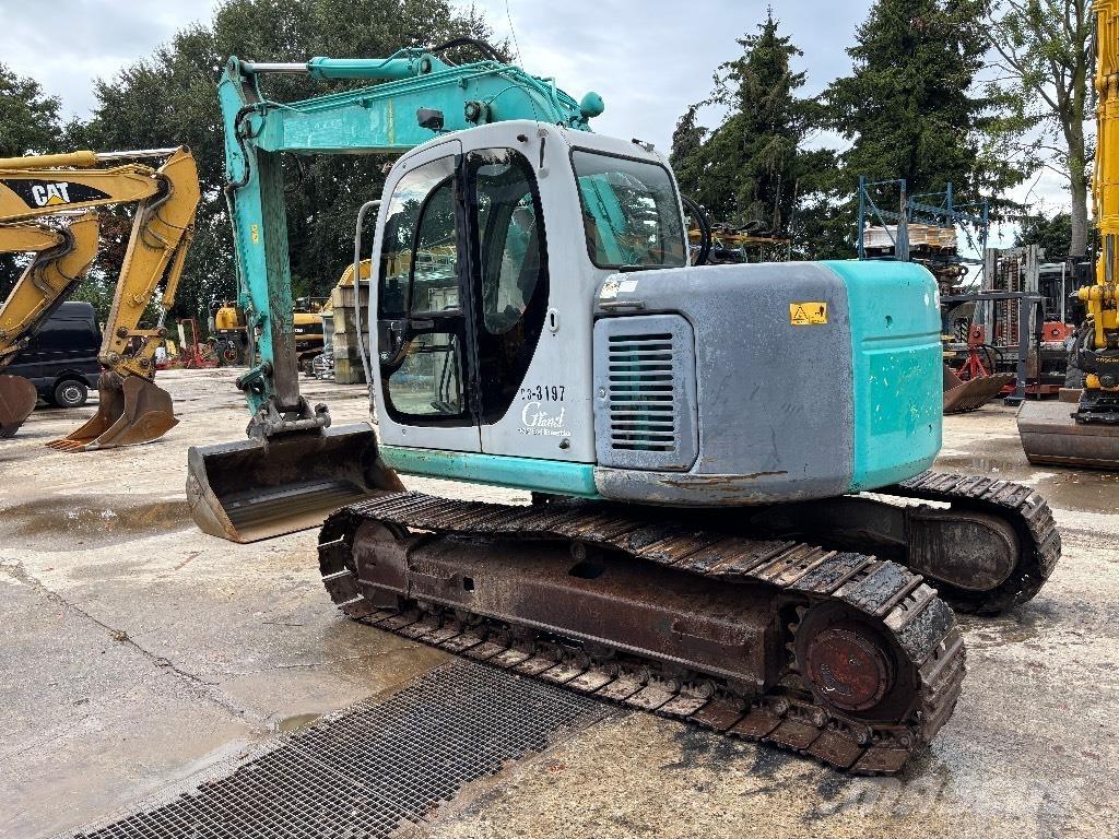 Kobelco SK 135 Lánctalpas kotrók