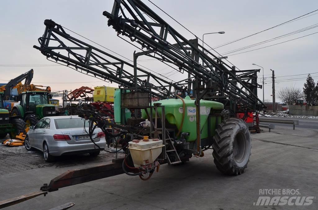  Technoma 2500 Vontatott trágyaszórók