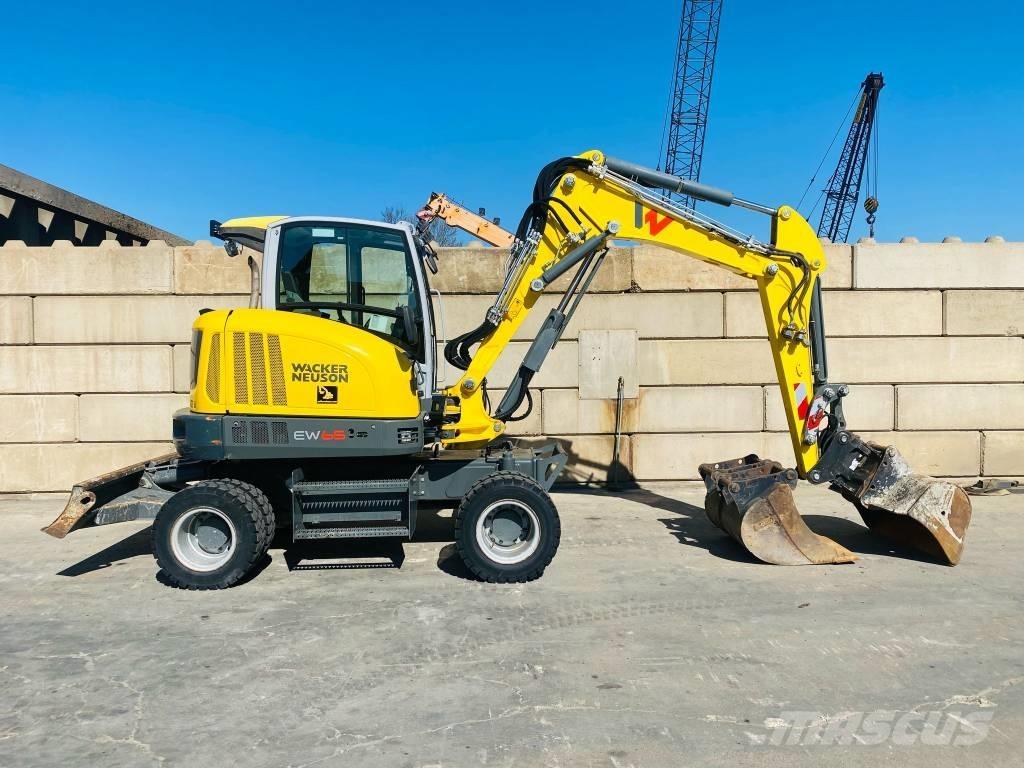 Wacker Neuson EW 65 Gumikerekes kotrók