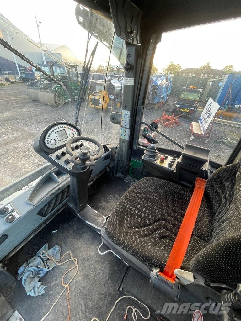 Bomag BW 154 AD-5 Ikerdobos hengerek